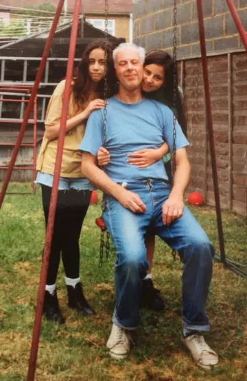 Munivai’s family, photo 4